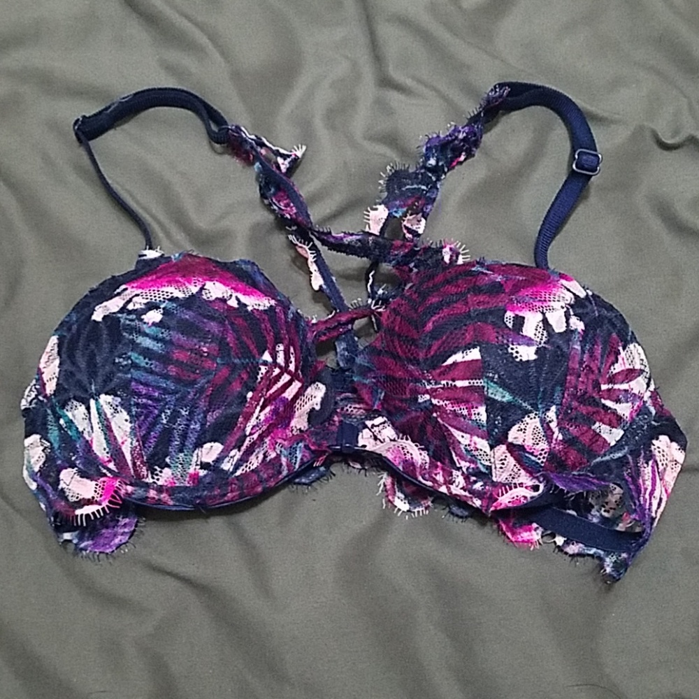 PINK VS bra